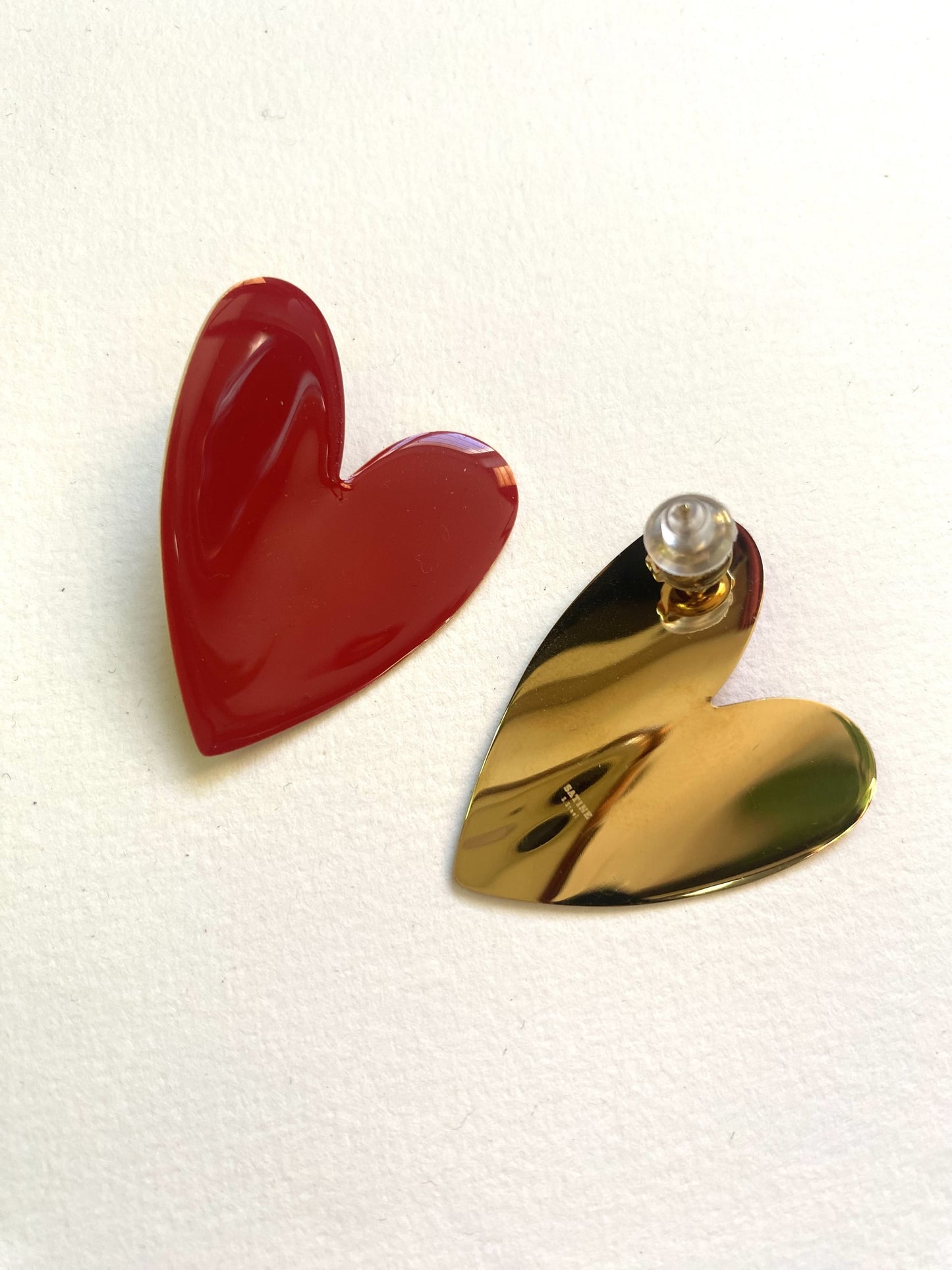 Boucles d'oreilles coeur rouge