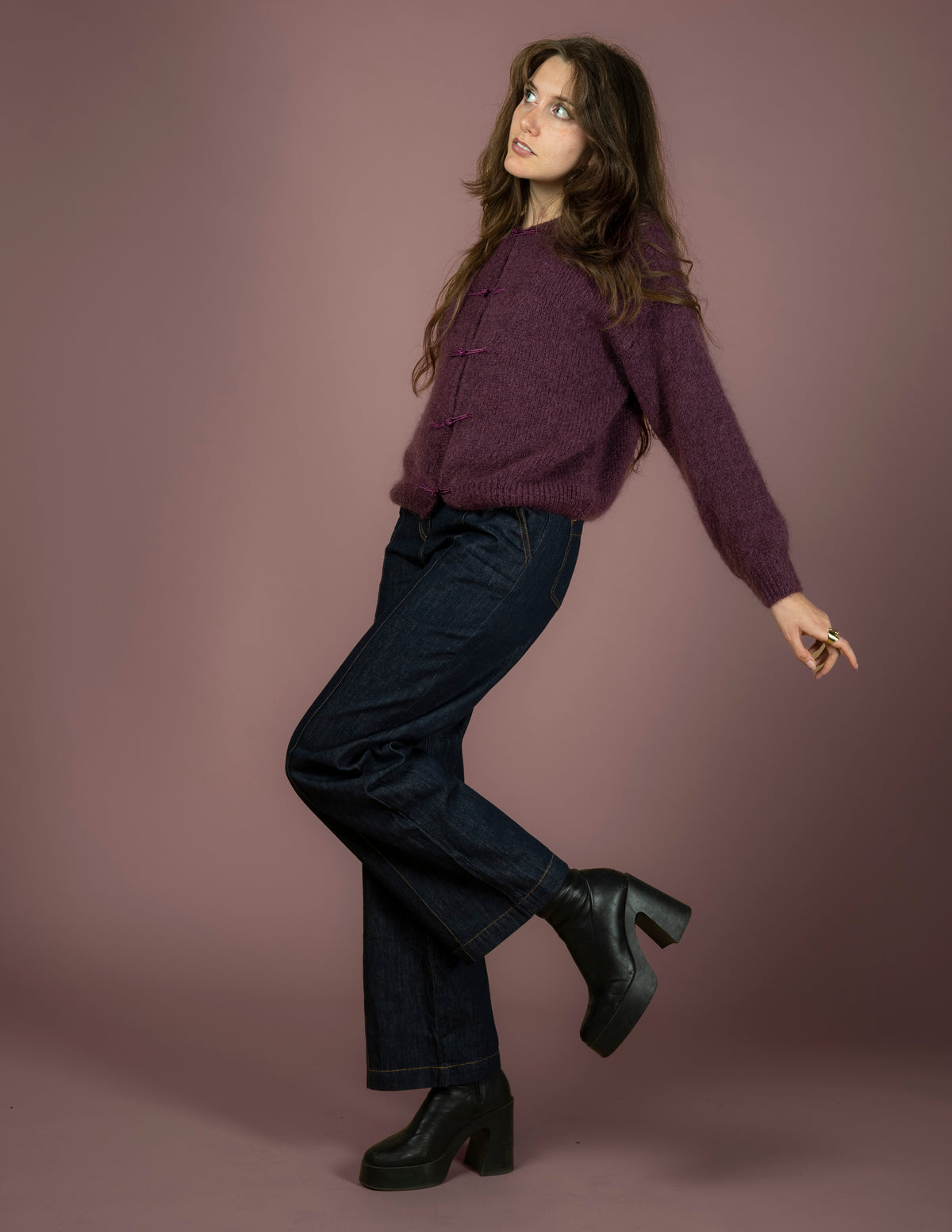 Pull cardigan violet prune – Gilet en maille douce à brandebourgs, manches longues