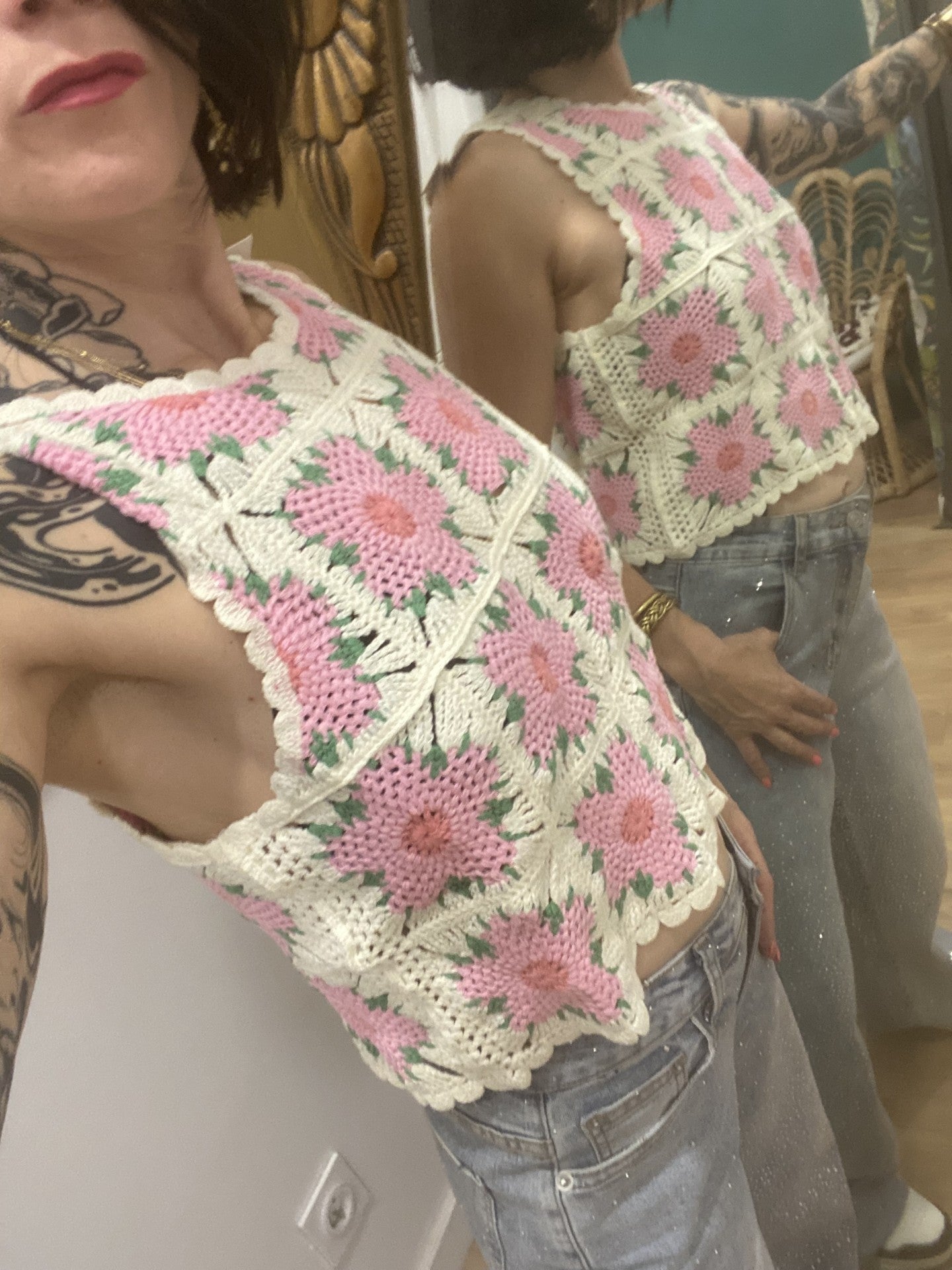 Top sans manche crochet, granny square rose